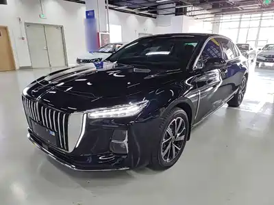 Hongqi H5 PHEV 2026