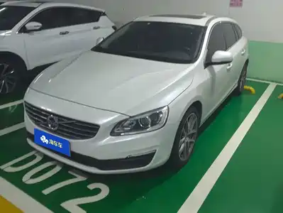 Volvo V60 2017
