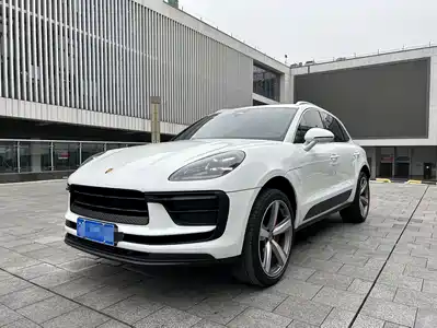 Porsche Macan 2022