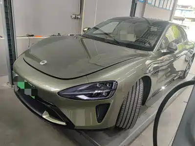 Xiaomi Auto SU7 2024