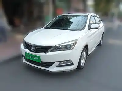 Changan Yuexiang V7 2015