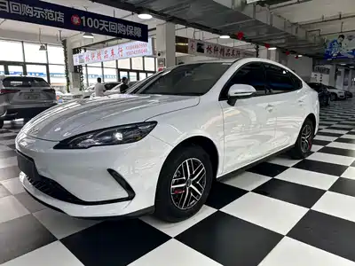 BYD Hai Bao 05 DM-i 2026