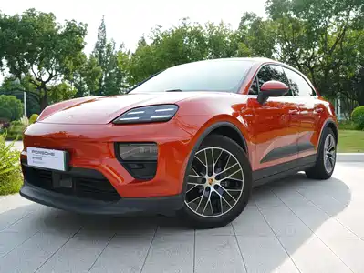 Porsche Macan EV 2025