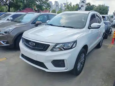 Geely Emgrand X6 2021