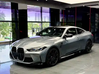 BMW M4 2024