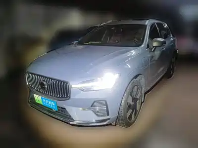 Volvo XC60 Plug-in Hybrid 2023