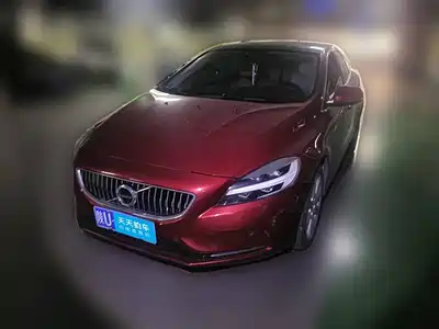 Volvo V40 2018
