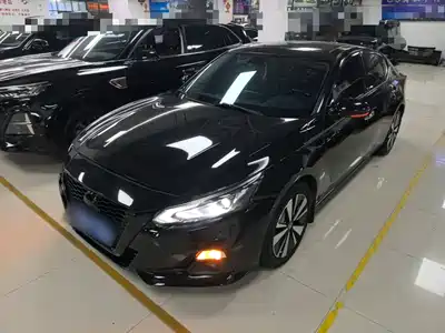 Nissan Teana 2022