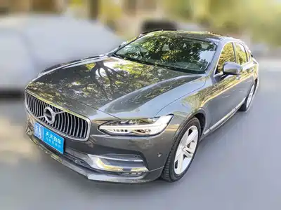 Volvo S90 2019