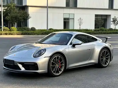 Porsche 911 2023