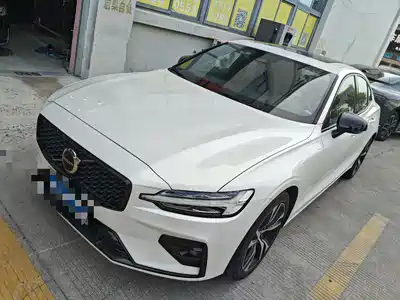 Volvo S60 2024
