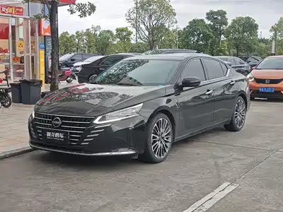 Nissan Teana 2023