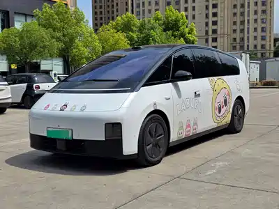 Li Auto MEGA 2025