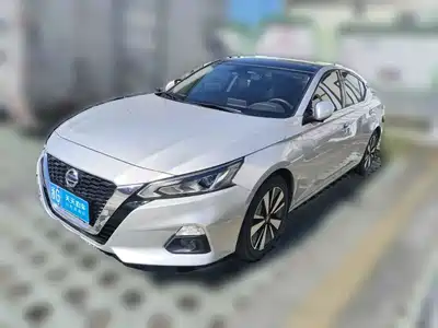 Nissan Teana 2022
