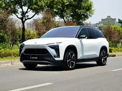 NIO ES8 2021