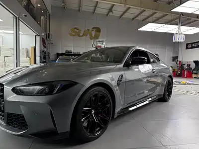 BMW M4 2024