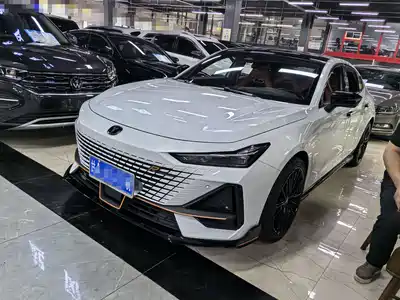 Changan UNI-V 2023