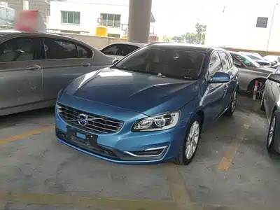 Volvo V60 2016