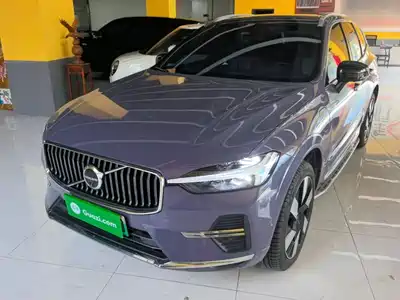 Volvo XC60 Plug-in Hybrid 2024