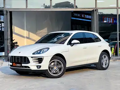 Porsche Macan 2016