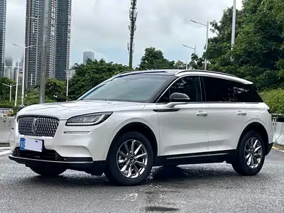 Lincoln Adventurer 2020