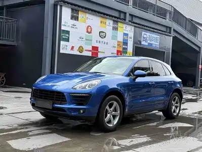 Porsche Macan 2015