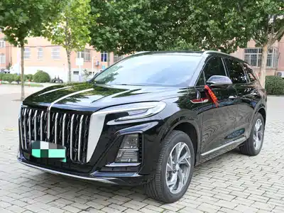 Hongqi HS3 PHEV 2025