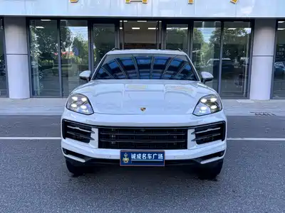 Porsche Cayenne 2024