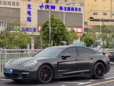 Porsche Panamera 2020