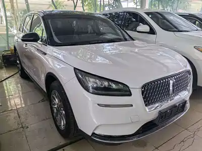 Lincoln Adventurer 2021