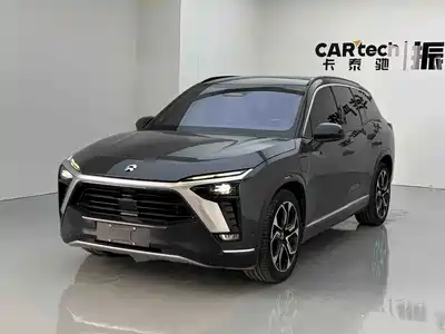NIO ES8 2021