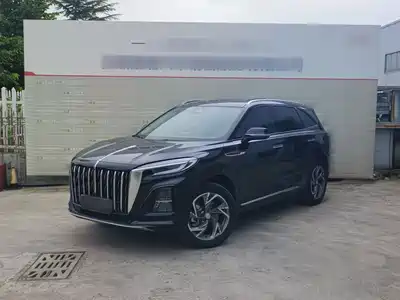 Hongqi HS3 PHEV 2025
