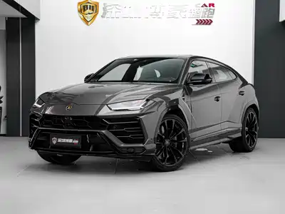 Lamborghini Urus 2021