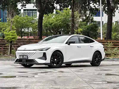 Changan UNI-V 2024