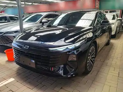 Besturn B70 2025