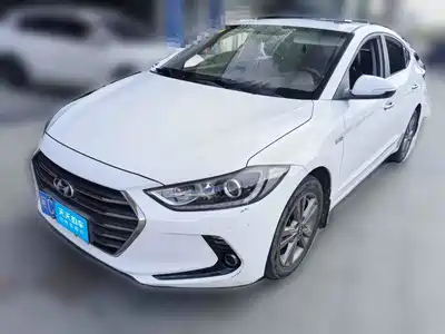 Hyundai Elantra 2016