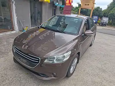 Peugeot 301 2015