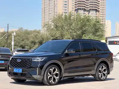 Ford Explorer 2023