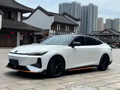 Changan UNI-V 2024