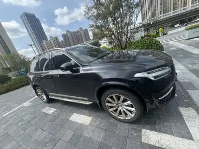 Volvo XC90 2017