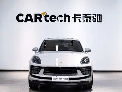 Porsche Macan 2023