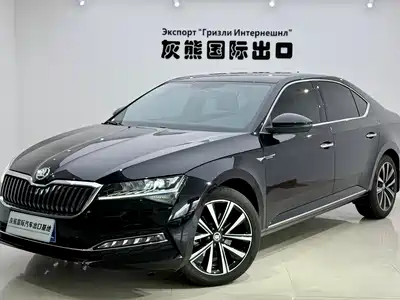 Škoda Superb 2024