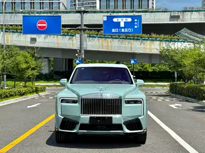 Rolls-Royce Cullinan 2025