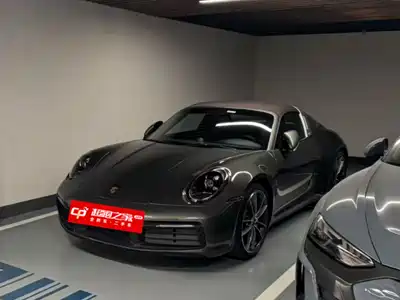 Porsche 911 2021