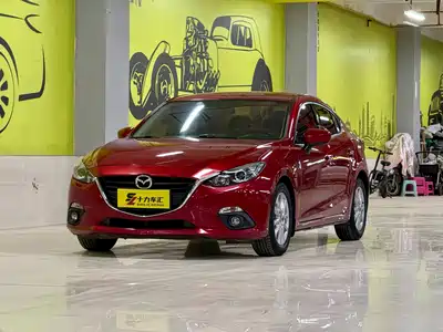 Mazda Mazda3 Axela 2015