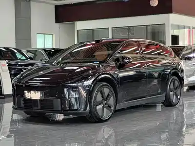 Li Auto i6 2025
