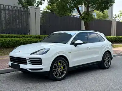 Porsche Cayenne New Energy 2023