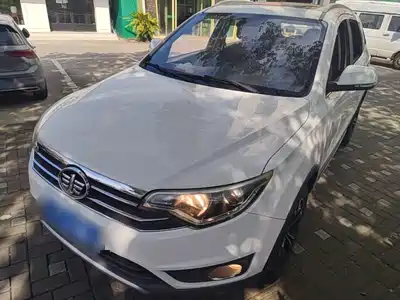FAW Senya R7 2019
