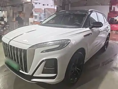 Hongqi HS3 PHEV 2025