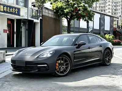 Porsche Panamera 2018